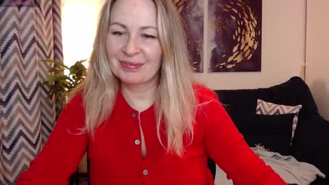 Snapshot of vivian_soul chatting on 10/21/25, 06:30 Vivian online show from 10/21/25, 06:30