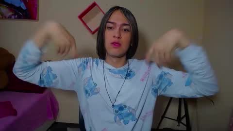 instagram Viviana73215 online show from 02/06/25, 12:05