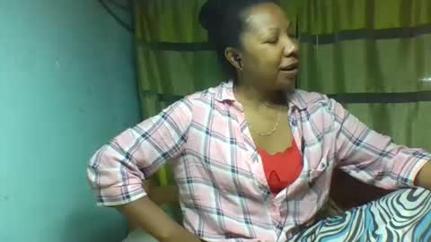 viviane0812 online show from 01/14/26, 12:22