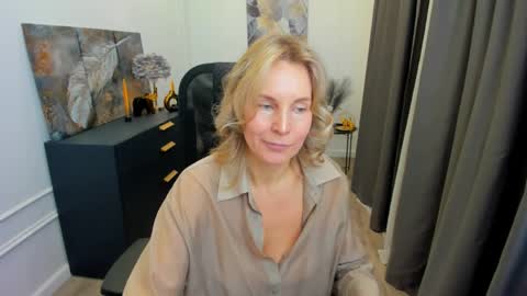 Sinti online show from 04/13/26, 04:51