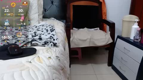 ViviannaJhonson online show from 09/24/25, 11:52