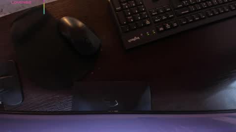 vivianowen9 online show from 02/25/26, 12:26