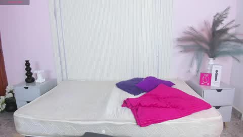 vivianowen9 online show from 04/20/26, 12:30