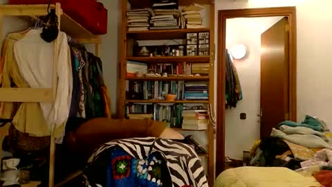 Viv online show from 04/03/26, 07:34