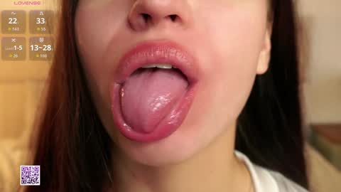 Nelly and Mari online show from 09/27/25, 07:13