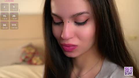 Nelly and Mari online show from 12/01/25, 07:24