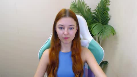 Vivien online show from 01/29/25, 09:39