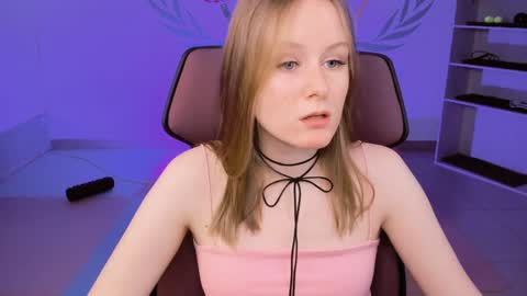 Vivien online show from 01/18/25, 09:02