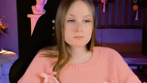 Vivien online show from 01/24/25, 11:02