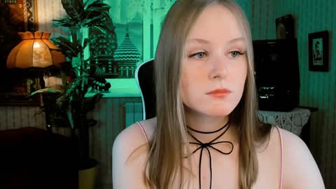 Vivien online show from 01/26/25, 09:08