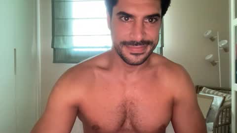 Snapshot of vivisasagregre chatting on 09/17/25, 07:54 Nero88 online show from 09/17/25, 07:54