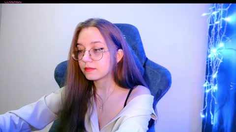 Snapshot of vivivivikkie chatting on 06/09/26, 09:26 vivivivikkie online show from 06/09/26, 09:26