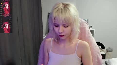 chatur babes online show from 04/26/26, 08:06