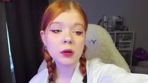 Snapshot of vivy_ chatting on 06/15/26, 07:16 chatur babes online show from 06/15/26, 07:16