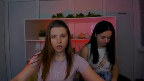 vivy_star online show from 10/11/25, 07:01