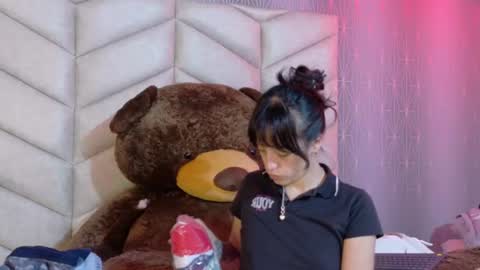 Snapshot of vixen_flutter chatting on 06/16/26, 11:13 Vixen online show from 06/16/26, 11:13