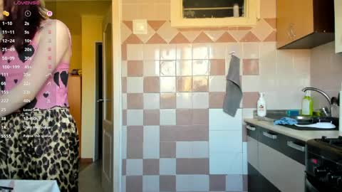 Nika 18 . online show from 03/29/26, 05:18