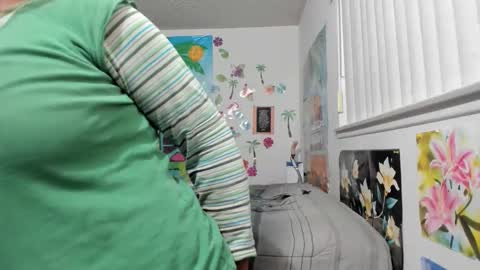 Snapshot of vixenfyre chatting on 01/19/26, 02:54 Vixen Fyre online show from 01/19/26, 02:54