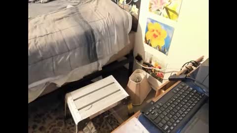 Snapshot of vixenfyre chatting on 02/05/26, 03:44 Vixen Fyre online show from 02/05/26, 03:44