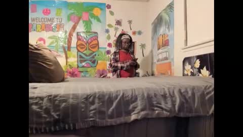 Snapshot of vixenfyre chatting on 03/24/26, 03:11 Vixen Fyre online show from 03/24/26, 03:11