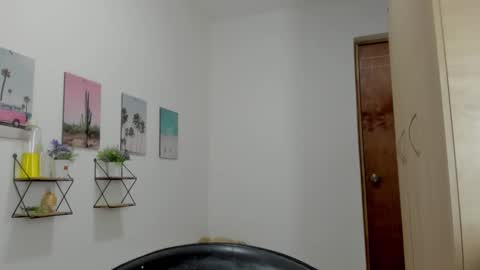 vixenlust17 online show from 02/24/26, 01:36