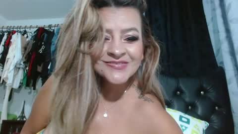 Venus online show from 04/26/26, 01:14