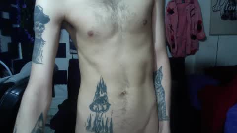 Snapshot of vl21cm chatting on 02/10/25, 03:42 vl21cm online show from 02/10/25, 03:42