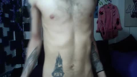 Snapshot of vl21cm chatting on 02/27/25, 01:38 vl21cm online show from 02/27/25, 01:38