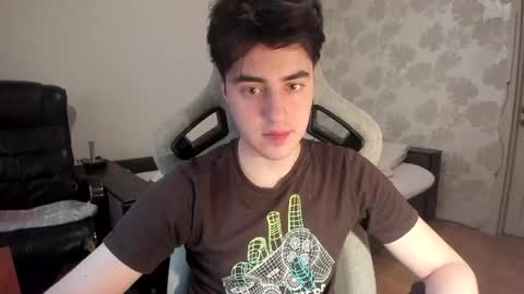 Snapshot of vlad1605 chatting on 05/06/26, 03:17 Martin online show from 05/06/26, 03:17