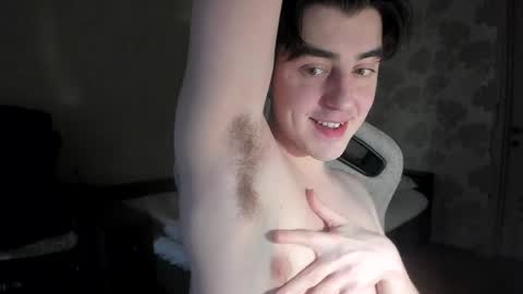 Snapshot of vlad1605 chatting on 05/11/26, 02:45 Martin online show from 05/11/26, 02:45