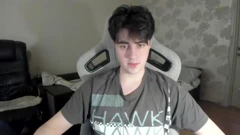 Snapshot of vlad1605 chatting on 05/18/26, 12:55 Martin online show from 05/18/26, 12:55