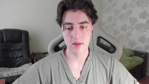 Snapshot of vlad1605 chatting on 07/15/26, 09:36 Martin online show from 07/15/26, 09:36
