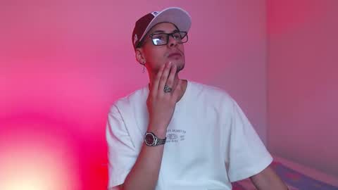 Vlad online show from 02/08/26, 01:03