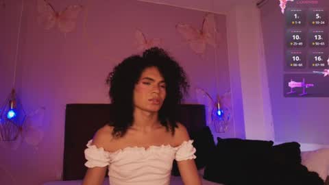 Snapshot of vnuss__ chatting on 06/25/26, 07:02 VENUS online show from 06/25/26, 07:02
