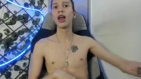 vodkadelulo online show from 04/19/26, 07:49