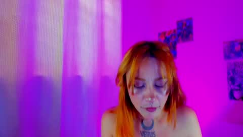 Snapshot of void_smokin chatting on 04/15/26, 06:37 Gabriela online show from 04/15/26, 06:37