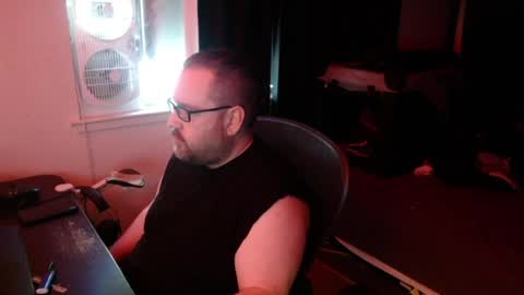 Snapshot of voidcatdaddy chatting on 05/07/26, 04:34 Rev online show from 05/07/26, 04:34
