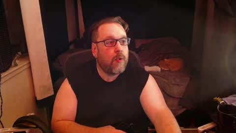 Snapshot of voidcatdaddy chatting on 05/09/26, 06:29 Rev online show from 05/09/26, 06:29