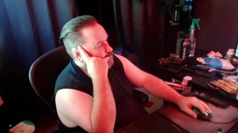 Snapshot of voidcatdaddy chatting on 05/14/26, 05:53 Rev online show from 05/14/26, 05:53