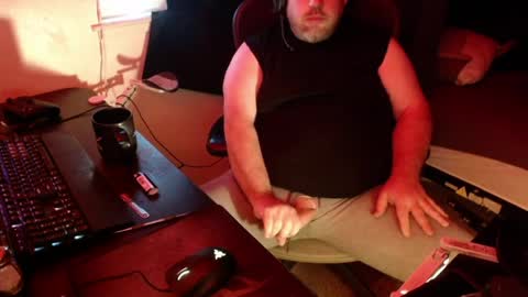 Snapshot of voidcatdaddy chatting on 05/25/26, 05:08 Rev online show from 05/25/26, 05:08