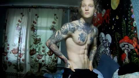 Elf online show from 11/11/25, 12:27