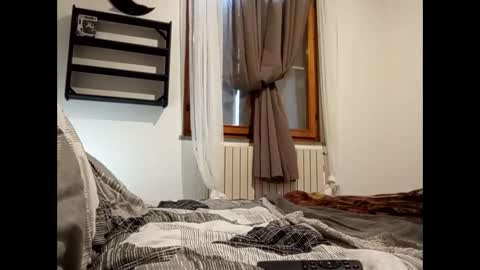 volpecesare419 online show from 02/22/25, 10:29