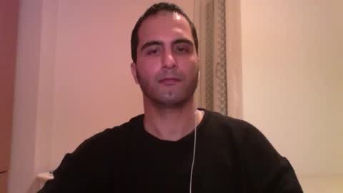 Snapshot of volve5 chatting on 02/25/25, 03:42 volve5 online show from 02/25/25, 03:42