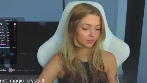Aliceinst magic crystalll online show from 06/26/26, 11:25