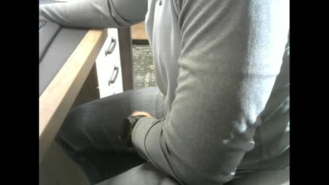 voterki796 online show from 01/22/25, 07:24