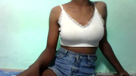 vounialdy online show from 01/21/25, 08:32