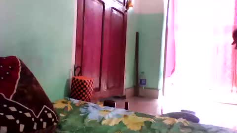 vounialdy online show from 02/23/25, 12:37