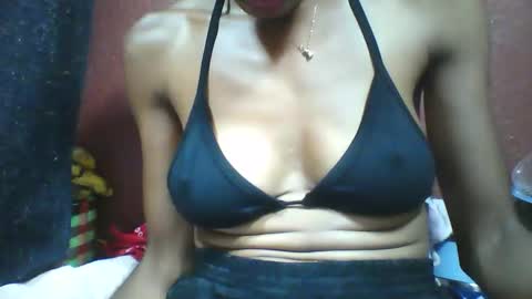 vounialdy online show from 04/14/26, 05:52