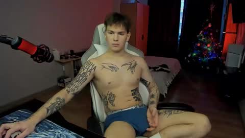 vova online show from 12/17/25, 10:21