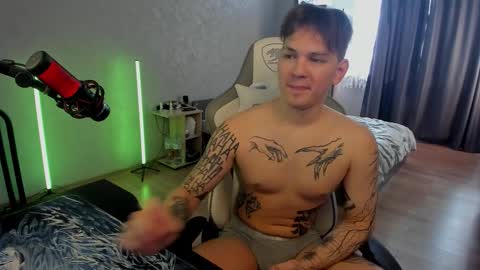 Snapshot of vova_belkin_ chatting on 03/24/26, 11:04 vova online show from 03/24/26, 11:04